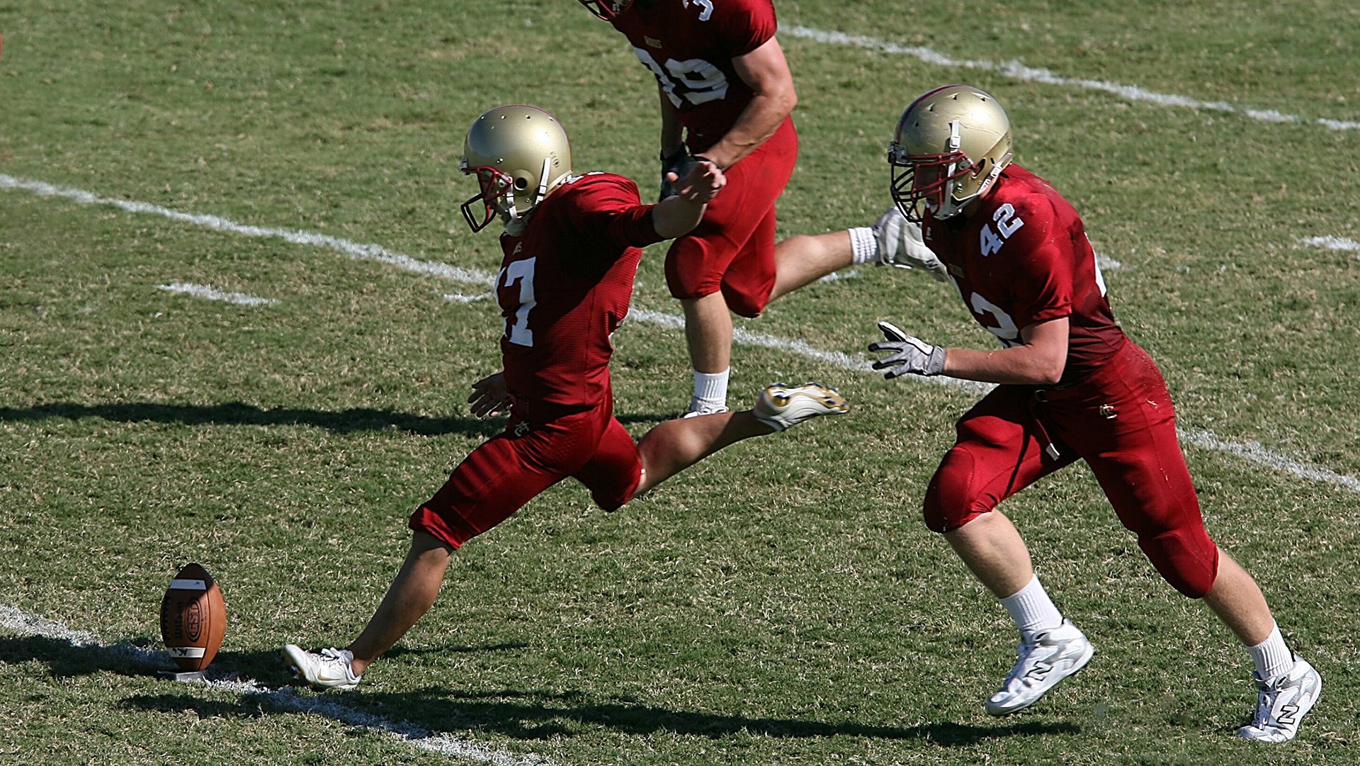对位限制最明显的防守球员是谁，对位限制最明显的防守球员是谁啊