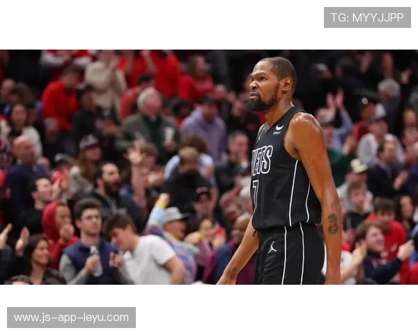 篮网状态火热，杜兰特多次带队打出“精彩瞬间”！，杜兰特在篮网的比赛