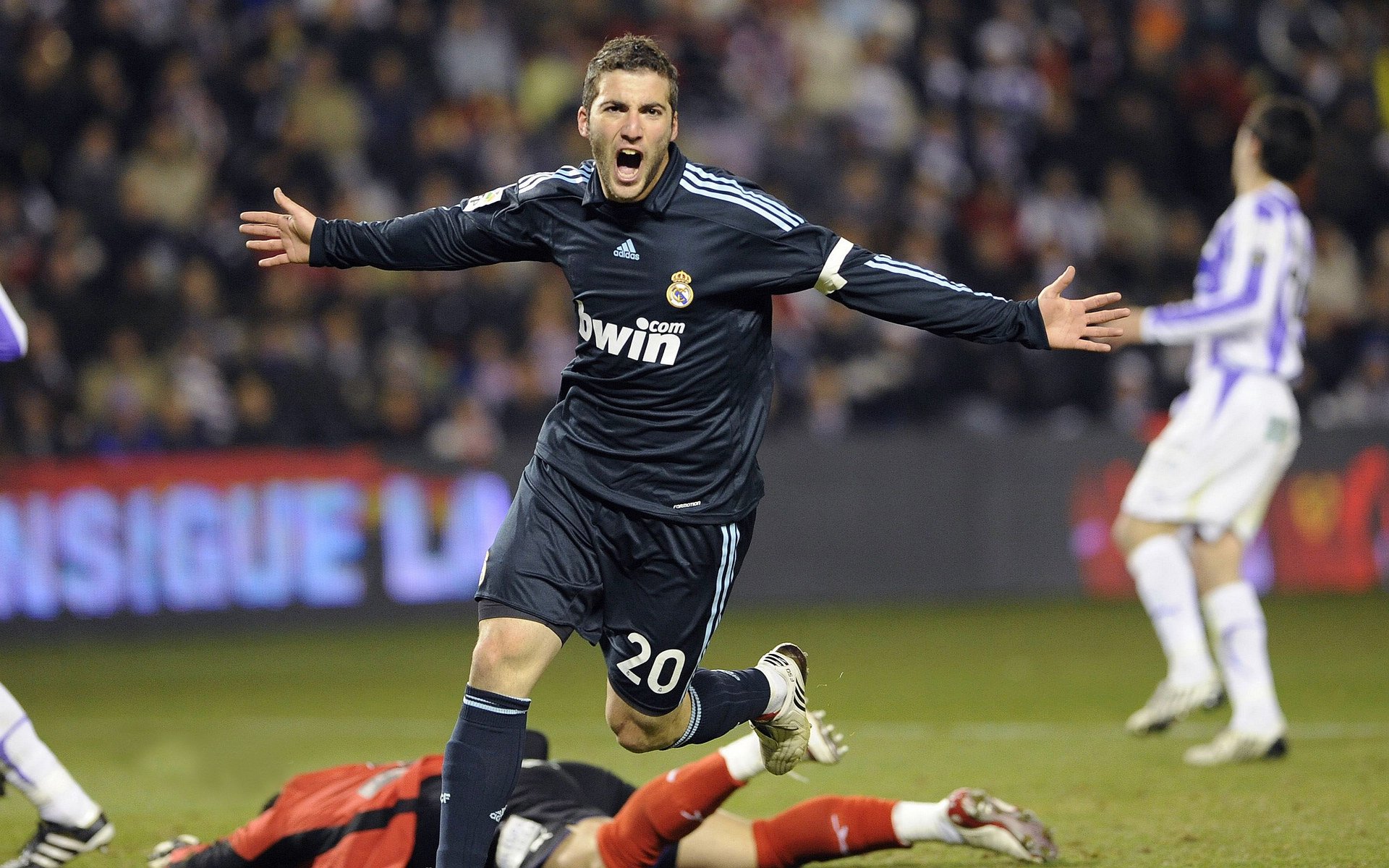 世俱杯比赛:亚洲球队逆袭欧洲豪门,世俱杯2021参赛俱乐部