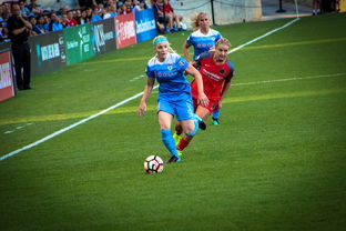 乐鱼体育app官方入口-五大联赛是否通过中路传控制造更多反击起点，五大联赛实力分析